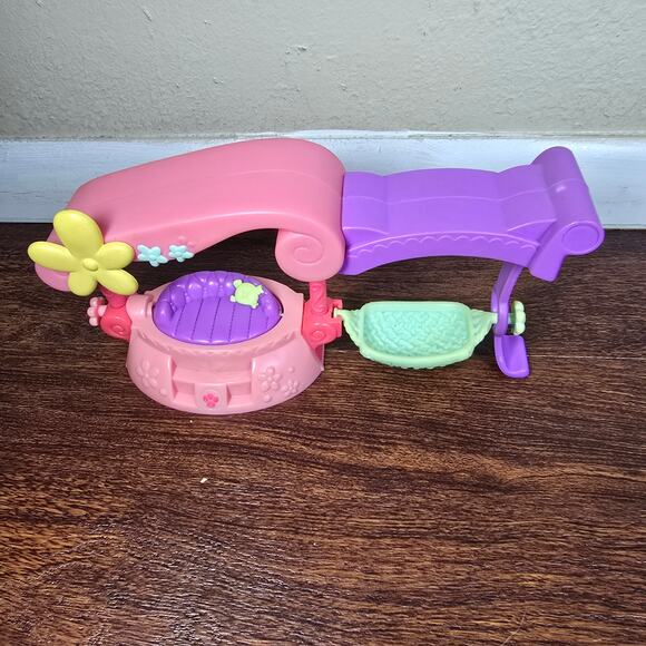 Hasbro Other - Littlest Pet Shop LPS Fancy Friends Pet Bed with Canopy + Hammock Playset
